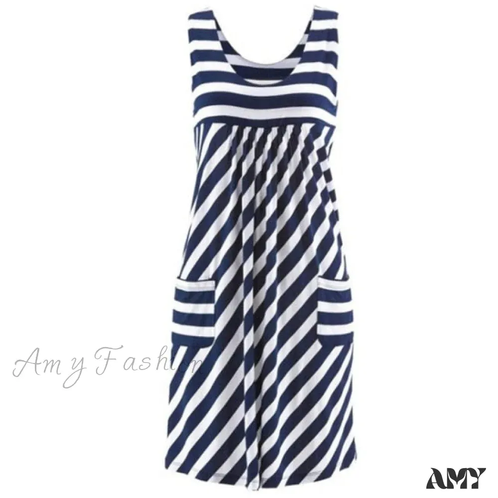 Amy Fashion - Large Size Loose Simple Sleeveless Dress