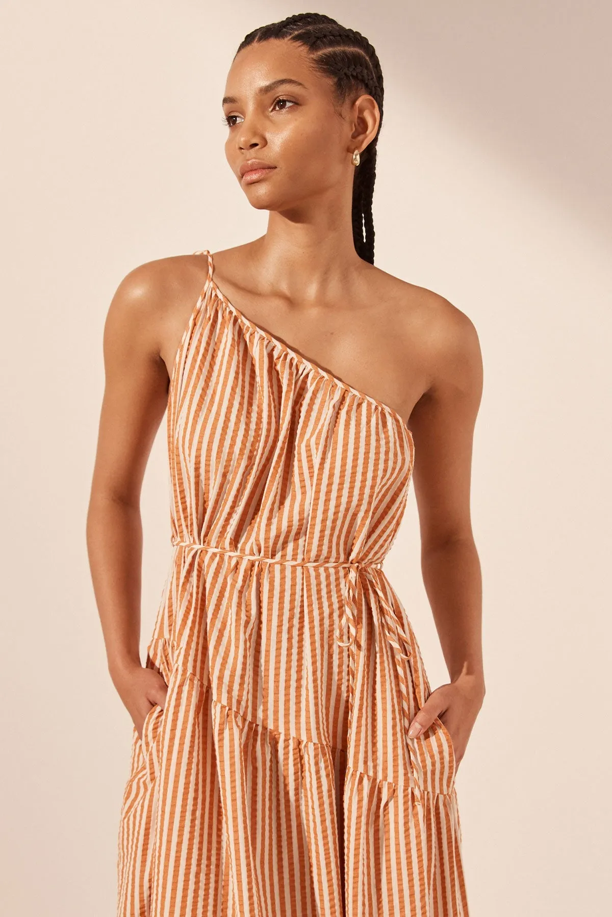 HELE ONE SHOULDER TIERED MAXI DRESS - COCONUT / TANGERINE