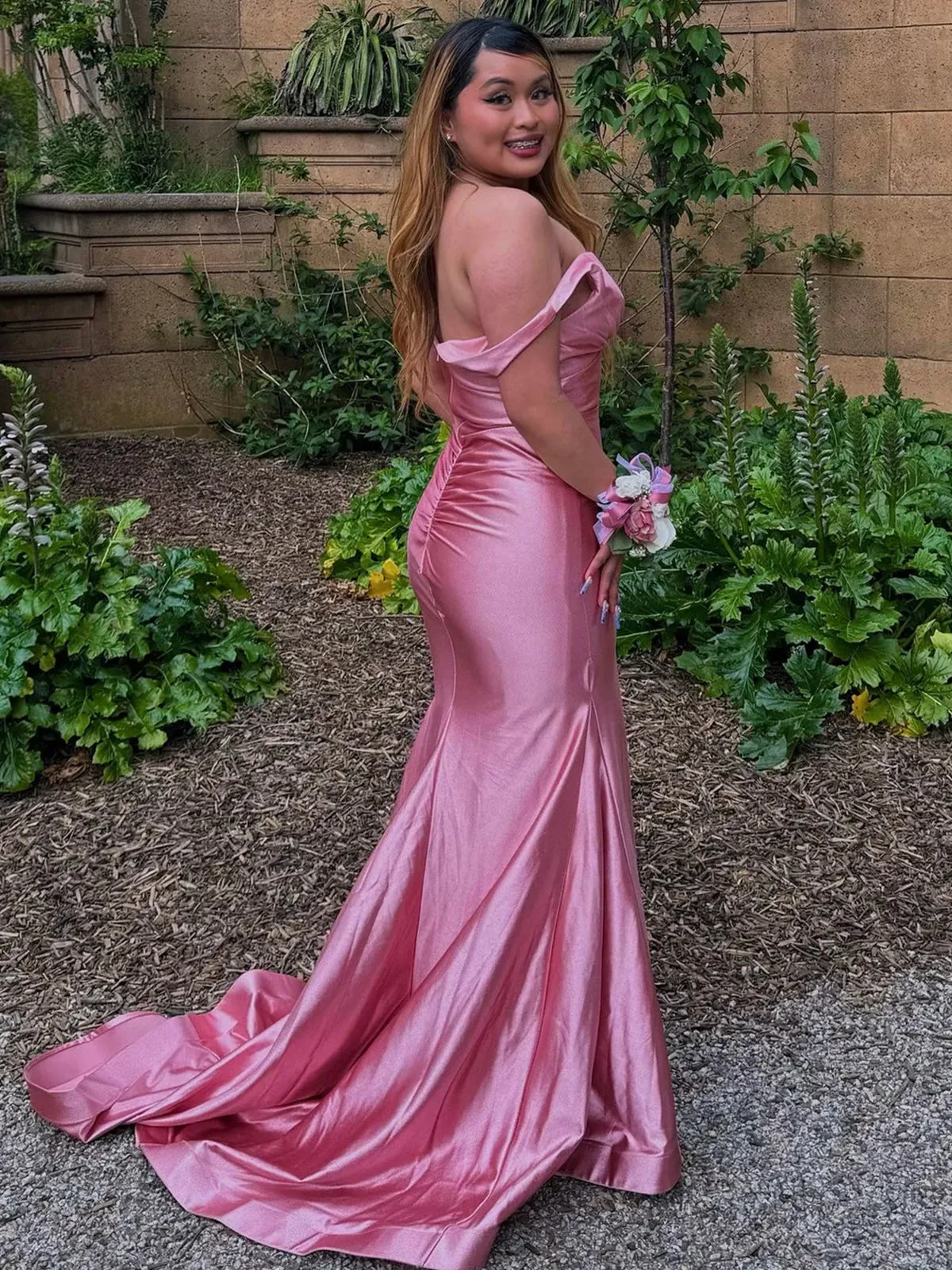 Ixia | V Neck Pink Satin Mermaid Sleeveless Long Prom Dress