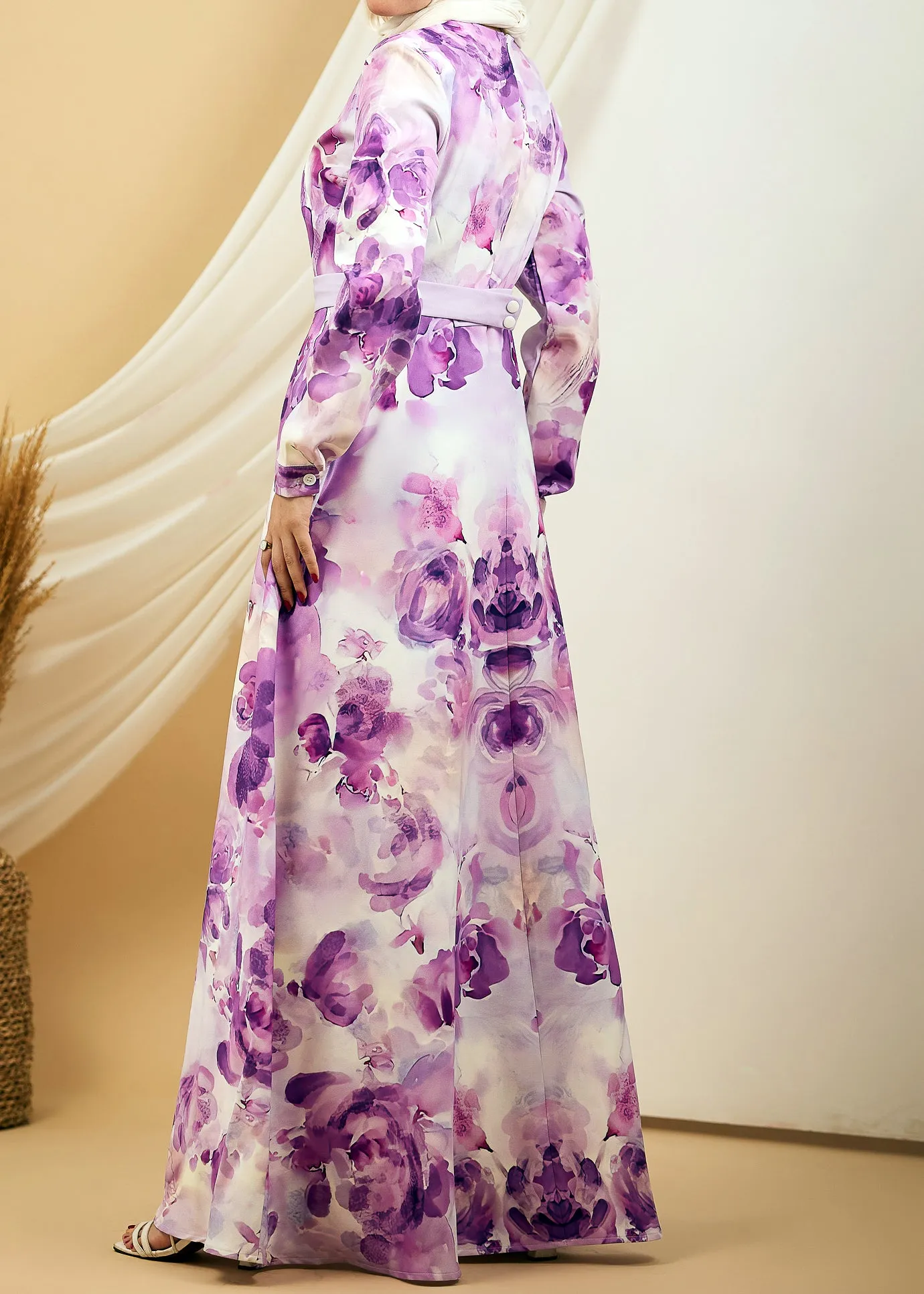 Maisa Lavender Blossom Elegance Crepe Maxi Dress with Floral Print