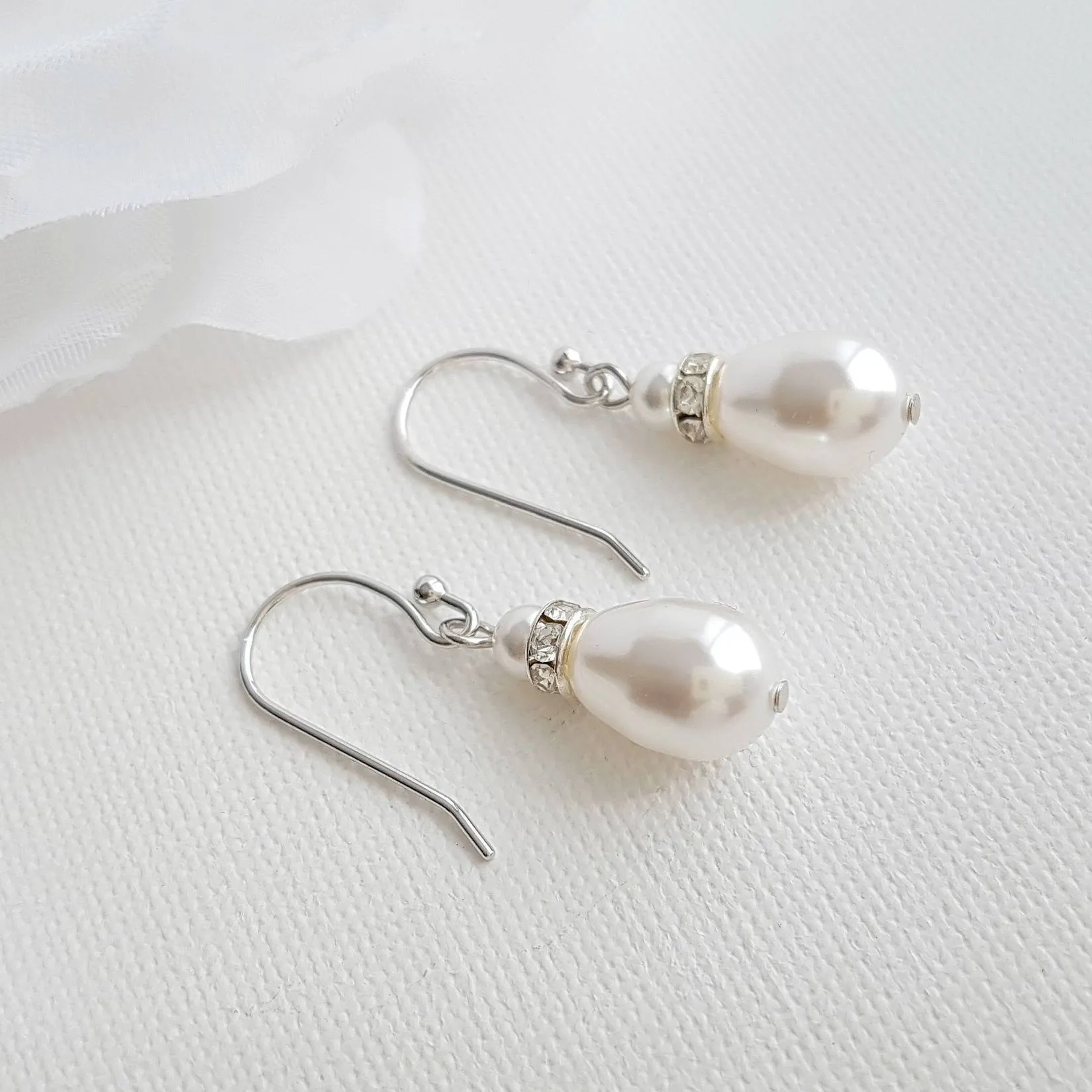 Simple Earrings-June